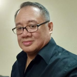 Meet your Posher, Fred